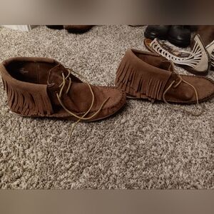 Mia moccasins 7.5